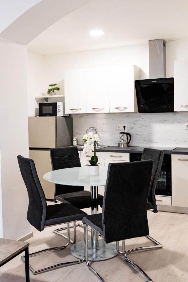 Apartmani Park Maksimir-Rebro زغرب المظهر الخارجي الصورة